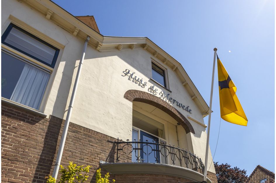 10-oranjestraat-1-sliedrecht-min-39595_945x625_canvas